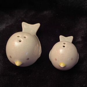 Kate Aspen “Feathering the Nest” Birds Salt & Pepper Shakers.